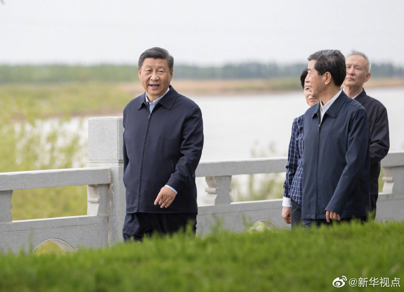 習近平考察黃河02.jpg